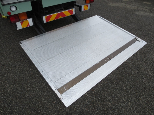 Isuzu forward Middle Wing body 2RG-FRR90T2(101992) 13枚目