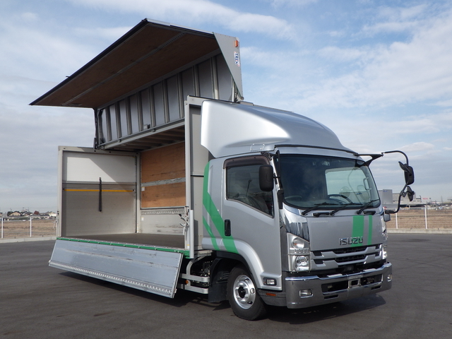 Isuzu forward Middle Wing body 2RG-FRR90T2(102001) 3枚目