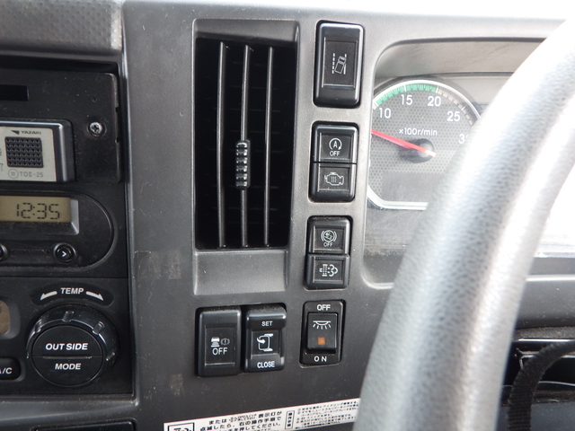 Isuzu forward Middle Wing body 2RG-FRR90T2(102001) 27枚目