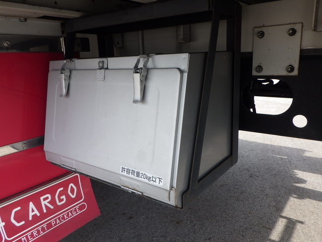 Isuzu forward Middle Wing body 2RG-FRR90T2(102001) 36枚目