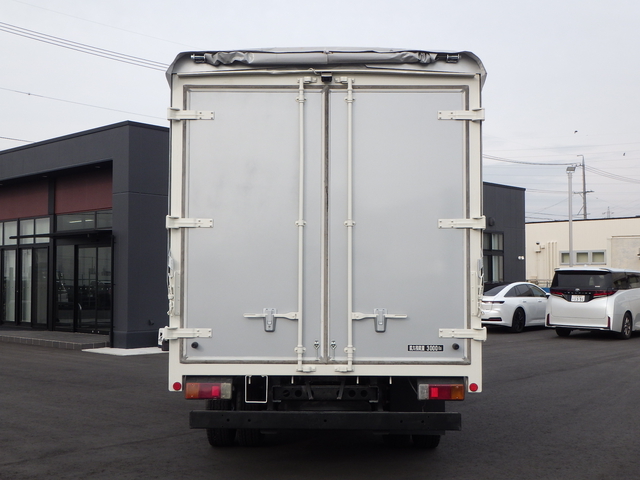 トヨタ ダイナ 小型 幌車（ウィング式） TKG-XZU710(102004) 8枚目