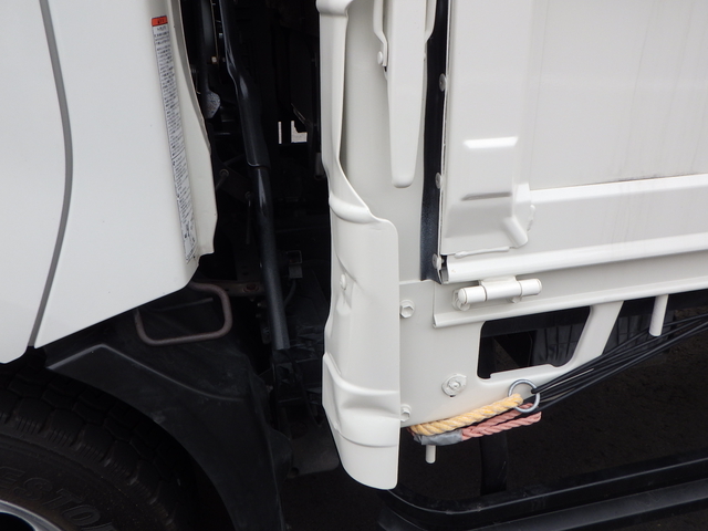 トヨタ ダイナ 小型 幌車（ウィング式） TKG-XZU710(102004) 18枚目