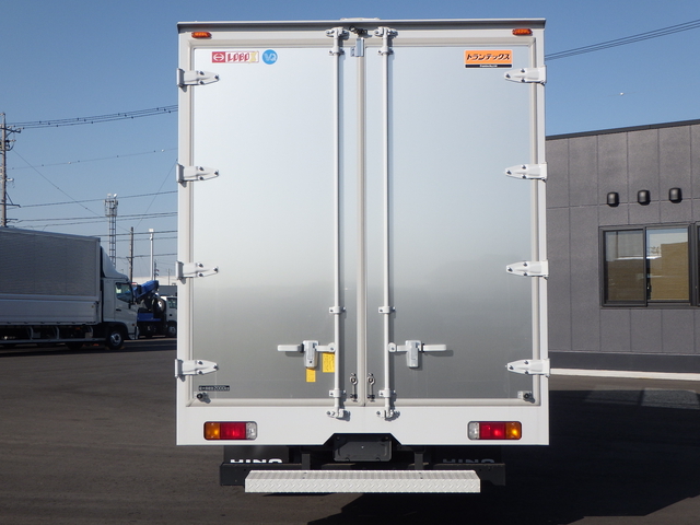 日野 デュトロ 小型 ウィング 2KG-XZU710M(102005) 9枚目