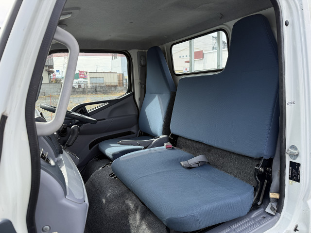 三菱ふそう キャンター 小型 平ボディ TKG-FBA20(102061) 19枚目