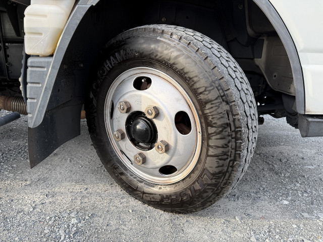 三菱ふそう キャンター 小型 バン TKG-FEA50(102062) 12枚目