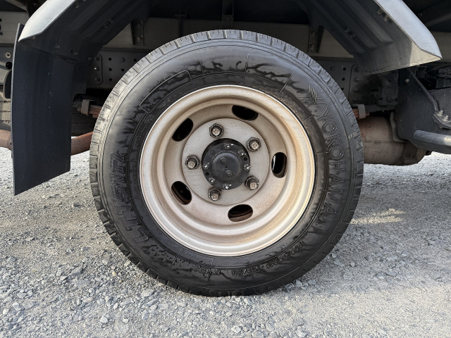 三菱ふそう キャンター 小型 バン TKG-FEA50(102062) 13枚目