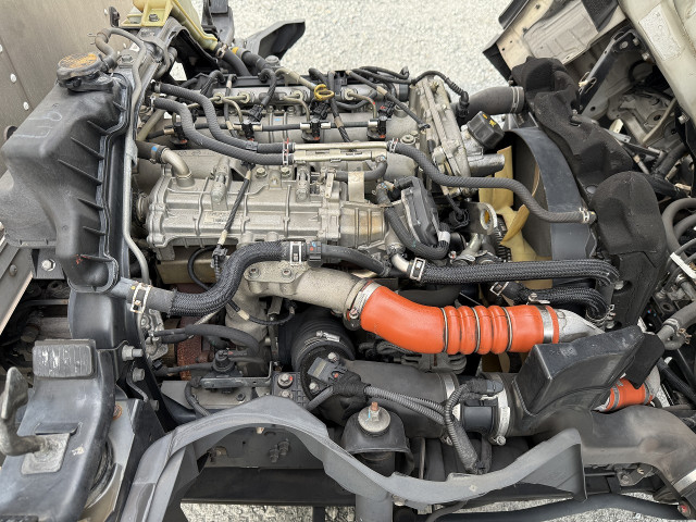 三菱ふそう キャンター 小型 バン TKG-FEA50(102062) 36枚目