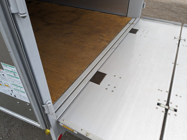 日野 レンジャー 中型 ウィング 2KG-FD2ABG(102064) 12枚目