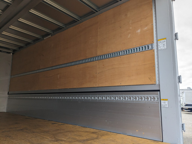 日野 レンジャー 中型 ウィング 2KG-FD2ABG(102064) 21枚目