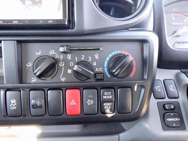 日野 デュトロ 小型 平ボディ 2PG-XZU605M(102068) 21枚目