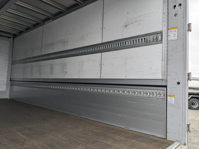 日野 レンジャー 中型 ウィング 2PG-FD2ABG(102069) 18枚目