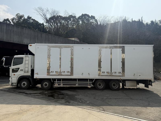 日野 プロフィア 大型 冷蔵冷凍バン 2DG-FW1AHG(102072) 4枚目