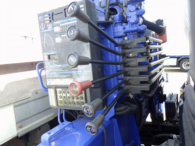 トヨタ ダイナ 小型 平ボディ（クレーン付） 2RG-XZU710(102071) 12枚目