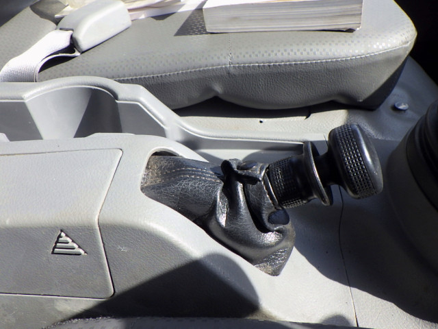 トヨタ ダイナ 小型 平ボディ（クレーン付） 2RG-XZU710(102071) 17枚目