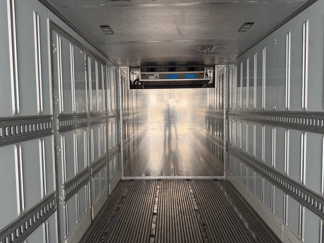 日野 プロフィア 大型 冷蔵冷凍バン 2DG-FW1AHG(102072) 21枚目