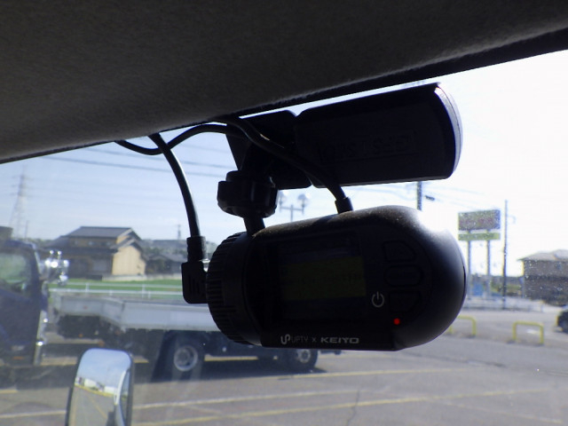 トヨタ ダイナ 小型 平ボディ（クレーン付） 2RG-XZU710(102071) 23枚目