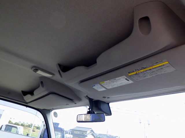 トヨタ ダイナ 小型 平ボディ（クレーン付） 2RG-XZU710(102071) 25枚目