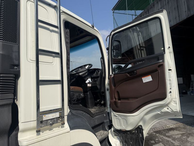 日野 プロフィア 大型 冷蔵冷凍バン 2DG-FW1AHG(102072) 24枚目