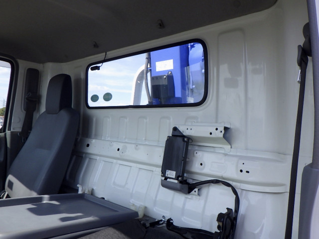 トヨタ ダイナ 小型 平ボディ（クレーン付） 2RG-XZU710(102071) 26枚目