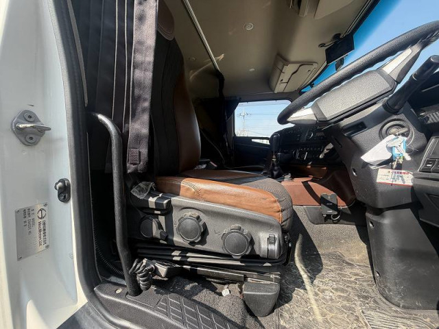 日野 プロフィア 大型 冷蔵冷凍バン 2DG-FW1AHG(102072) 25枚目