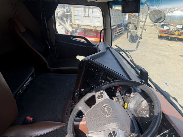 日野 プロフィア 大型 冷蔵冷凍バン 2DG-FW1AHG(102072) 30枚目