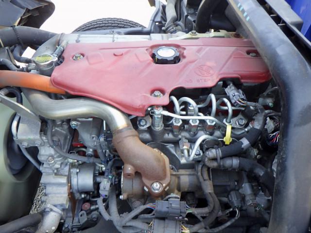 トヨタ ダイナ 小型 平ボディ（クレーン付） 2RG-XZU710(102071) 34枚目