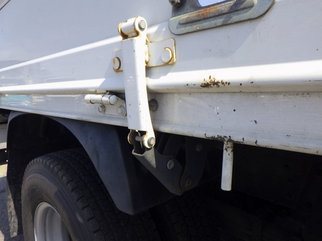 トヨタ ダイナ 小型 平ボディ（クレーン付） 2RG-XZU710(102071) 39枚目