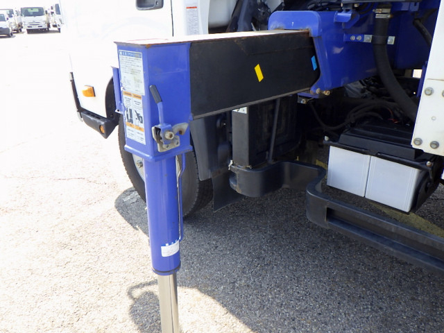 トヨタ ダイナ 小型 平ボディ（クレーン付） 2RG-XZU710(102071) 43枚目