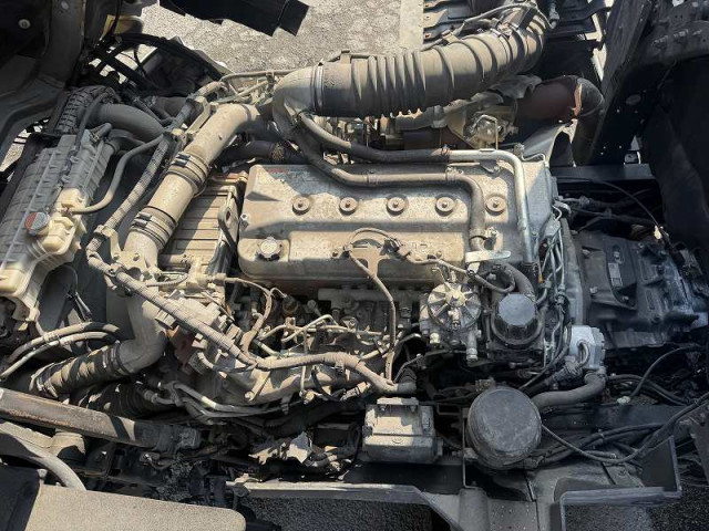 日野 プロフィア 大型 冷蔵冷凍バン 2DG-FW1AHG(102072) 43枚目