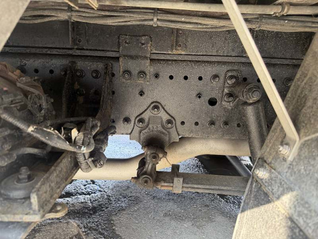 日野 プロフィア 大型 冷蔵冷凍バン 2DG-FW1AHG(102072) 48枚目