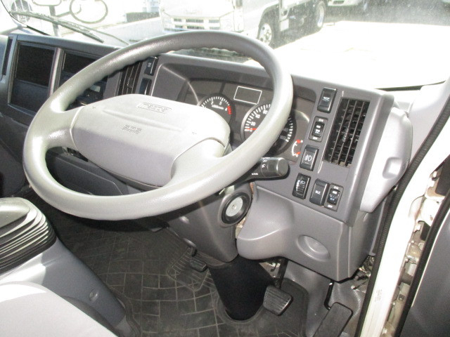 マツダ タイタン 小型 バン TRG-LMR85AN(102074) 21枚目