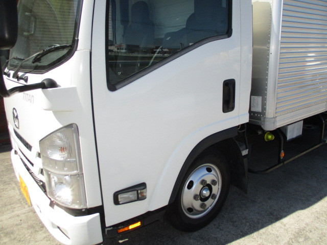 マツダ タイタン 小型 バン TRG-LMR85AN(102074) 42枚目