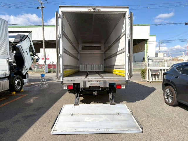 日野 レンジャー 中型 冷蔵冷凍バン 2KG-FC2ABG(102075) 7枚目