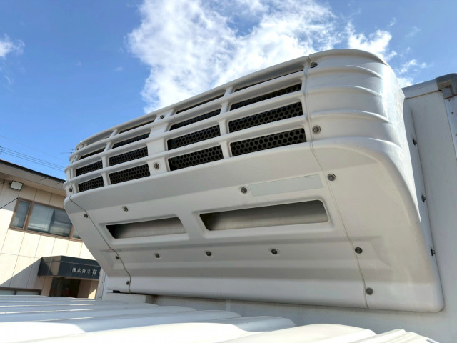 日野 レンジャー 中型 冷蔵冷凍バン 2KG-FC2ABG(102075) 12枚目