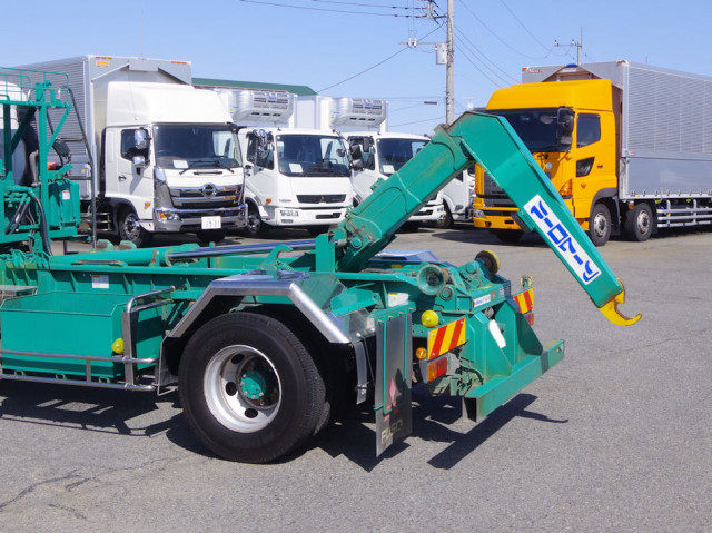 三菱ふそう キャンター 小型 コンテナ専用車 2PG-FEB90(102077) 11枚目