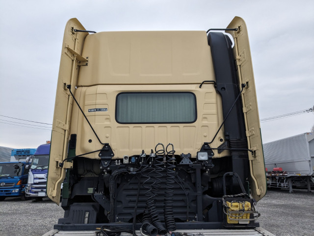 日野 プロフィア 大型 トラクタ 2DG-SH1EDGG(102078) 14枚目