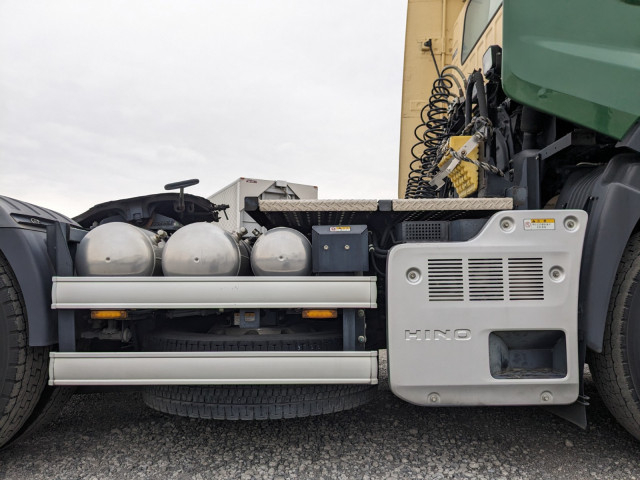 日野 プロフィア 大型 トラクタ 2DG-SH1EDGG(102078) 22枚目