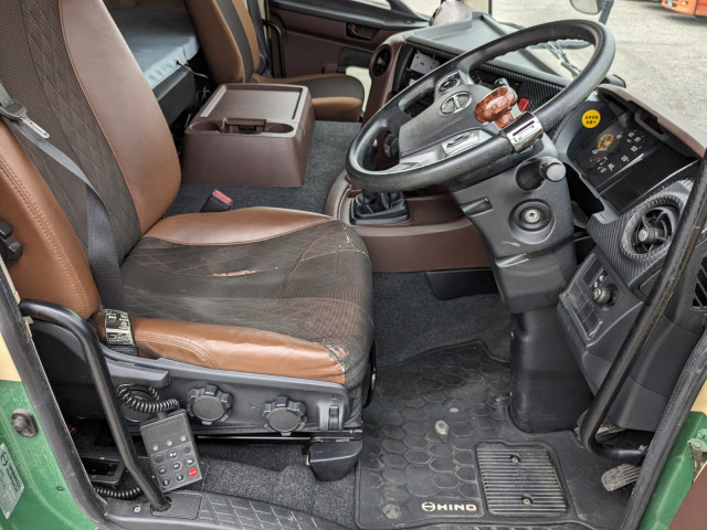 日野 プロフィア 大型 トラクタ 2DG-SH1EDGG(102078) 27枚目