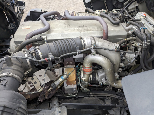 日野 プロフィア 大型 トラクタ 2DG-SH1EDGG(102078) 37枚目