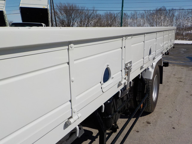 いすゞ フォワード 中型 平ボディ（クレーン付） 2PG-FRR90S1(102080) 18枚目