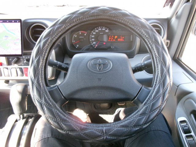 トヨタ トヨエース 小型 平ボディ TPG-XZU645(102081) 6枚目