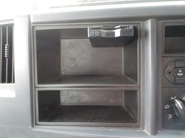 いすゞ フォワード 中型 平ボディ（クレーン付） 2PG-FRR90S1(102080) 37枚目