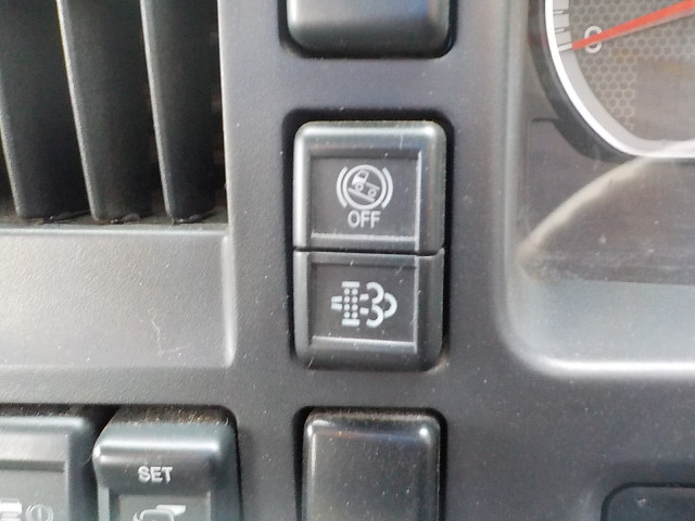 いすゞ フォワード 中型 平ボディ（クレーン付） 2PG-FRR90S1(102080) 43枚目