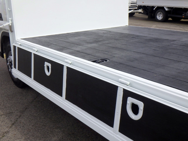 三菱ふそう キャンター 小型 平ボディ 2PG-FED90(102084) 10枚目