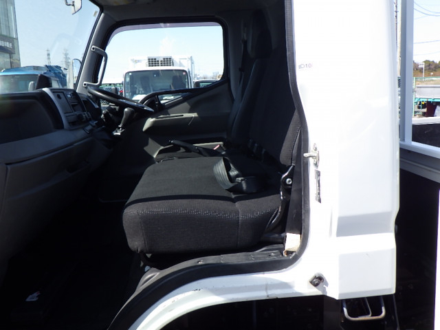 三菱ふそう キャンター 小型 平ボディ TPG-FEB50(102083) 31枚目