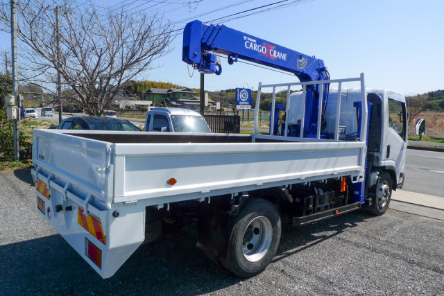 いすゞ エルフ 小型 平ボディ（クレーン付） TPG-NPR85N(102085) 6枚目