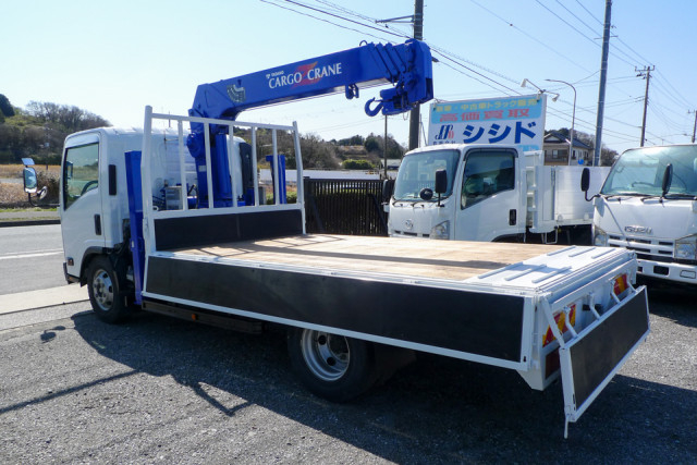 いすゞ エルフ 小型 平ボディ（クレーン付） TPG-NPR85N(102085) 8枚目