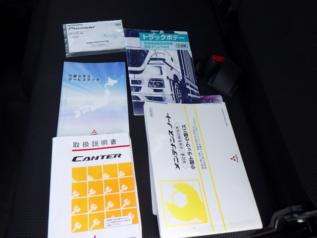 三菱ふそう キャンター 小型 平ボディ 2PG-FED90(102084) 50枚目