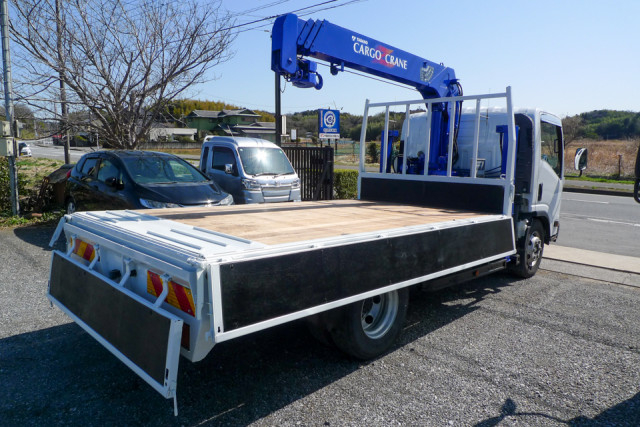 いすゞ エルフ 小型 平ボディ（クレーン付） TPG-NPR85N(102085) 10枚目