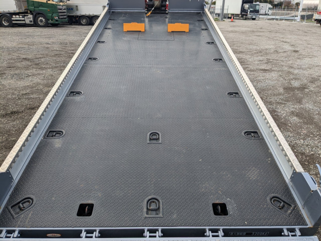 UDトラックス（日産） コンドル 増トン 平ボディ（クレーン付） TKG-LK39N(102086) 11枚目